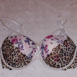 Leopard bra